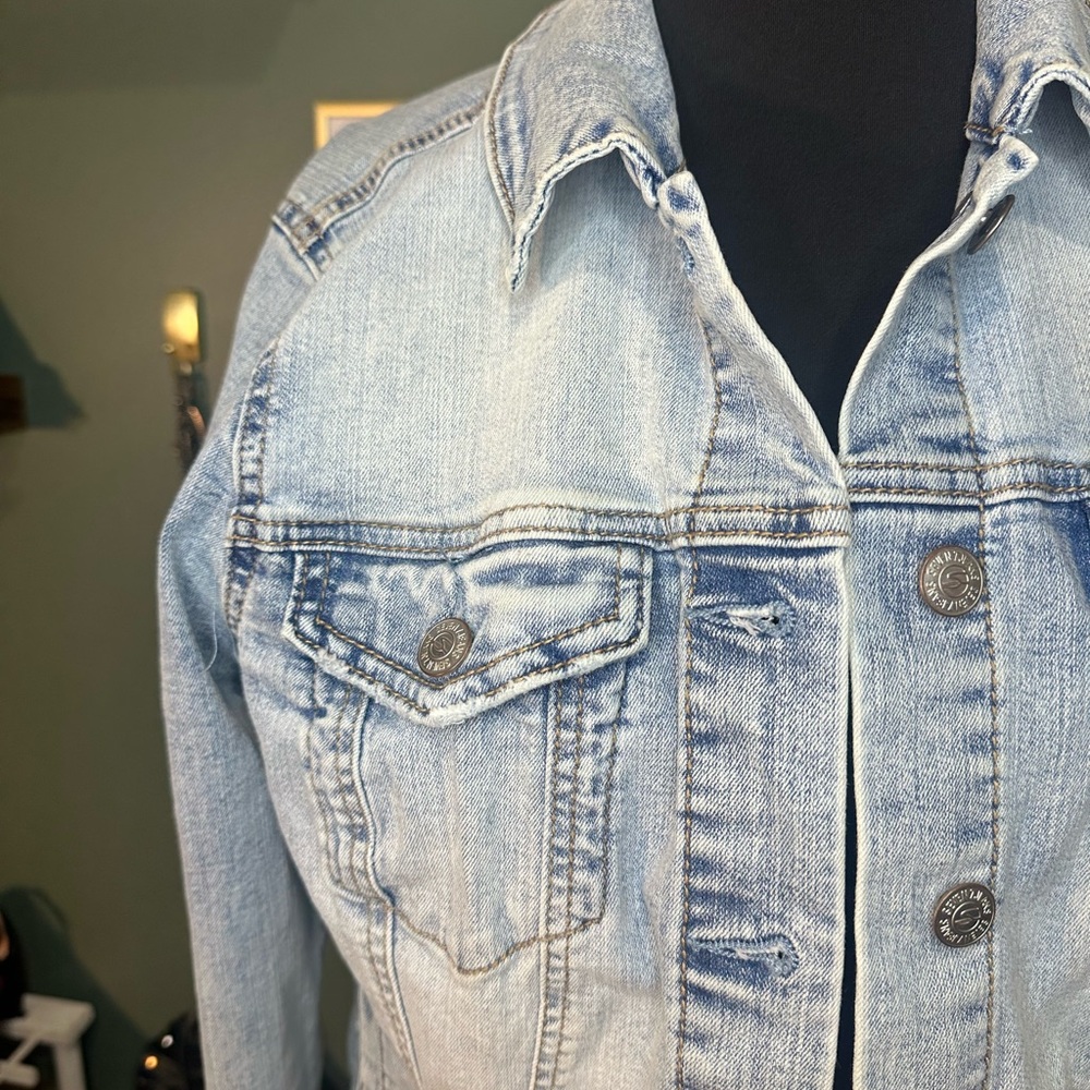 Seven7 Light Blue Faded Denim Jacket Size Small - Picture 2 of 5